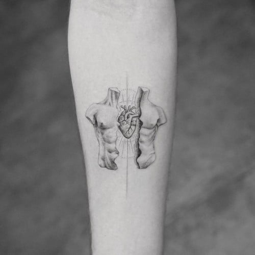 Single Needle Tattoos Explained: Meanings, Tattoo Ideas & Artists