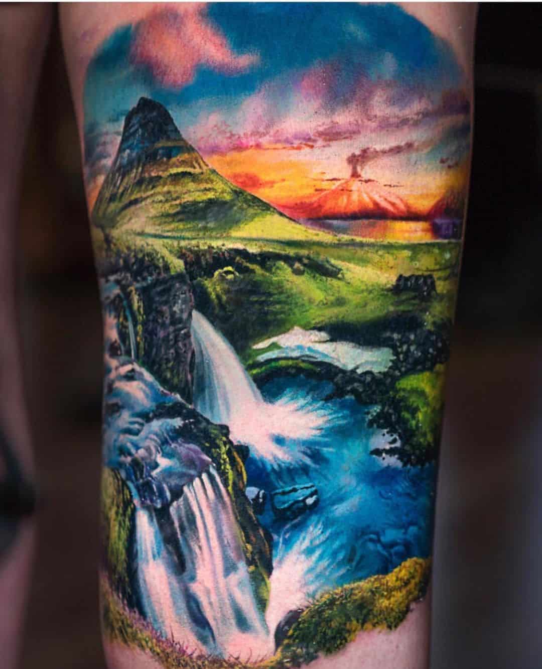 25 Breathtaking Mountain Tattoo Designs for Nature Lovers - Tikli