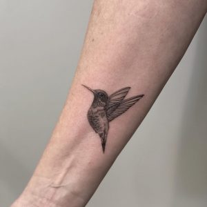 80+ Hummingbird Tattoos: Origins, Symbolism & More