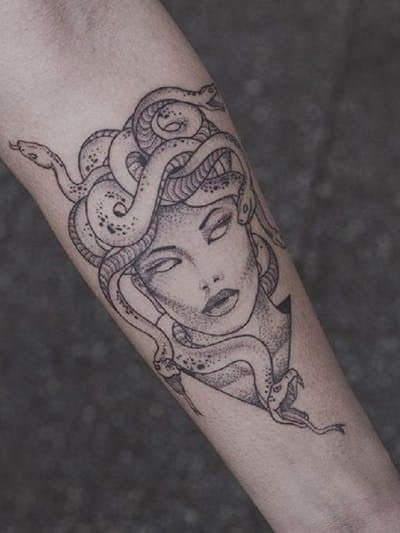 simple medusa tattoos