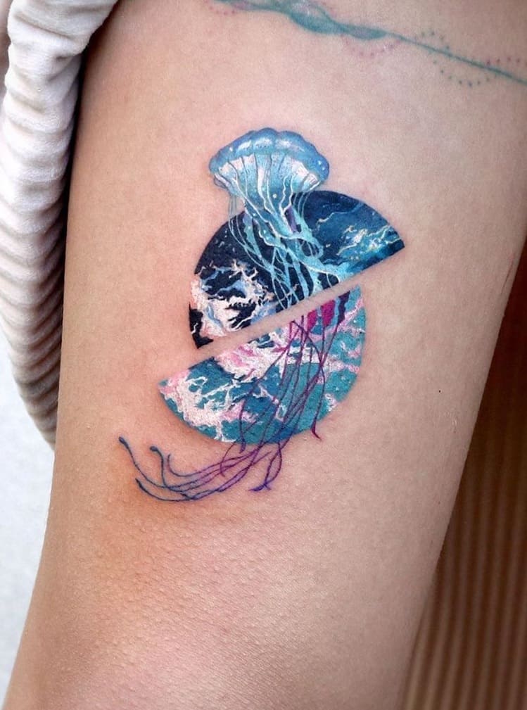 Contemporary Jellyfish Tattoo