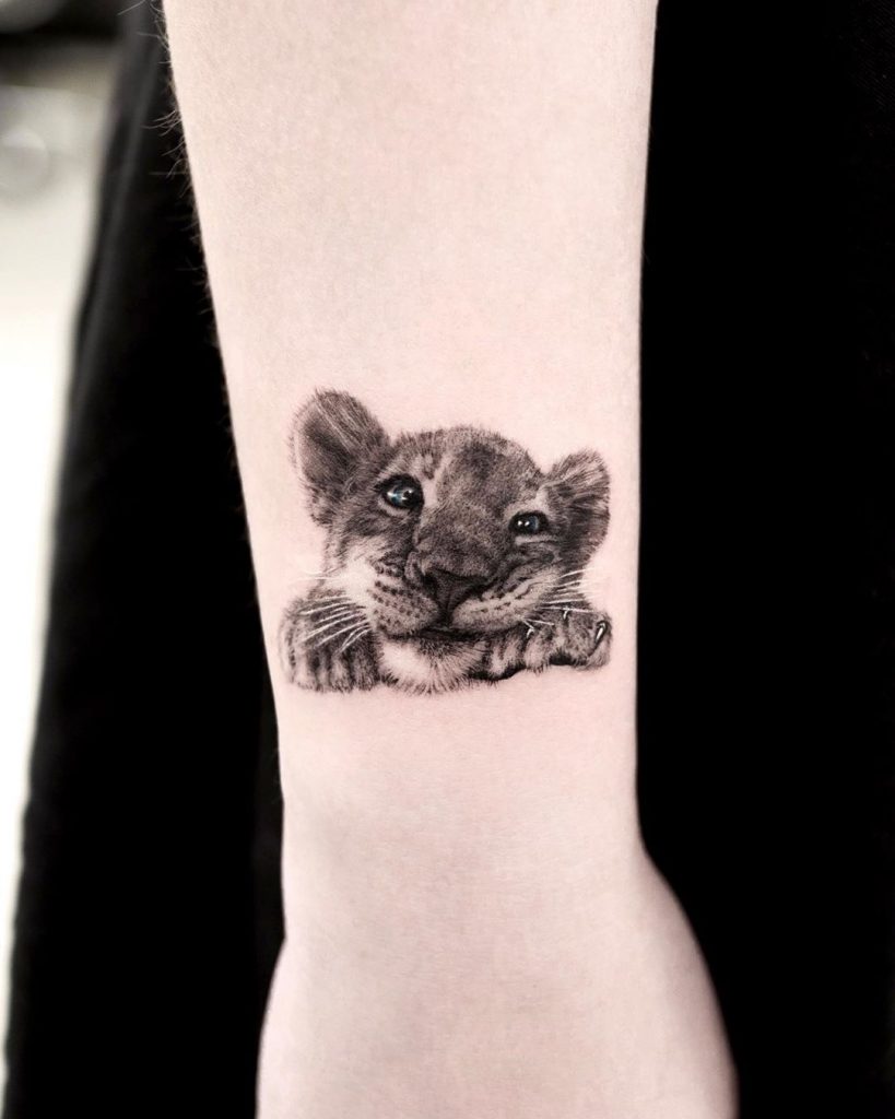 Single Needle Lion Tattoo