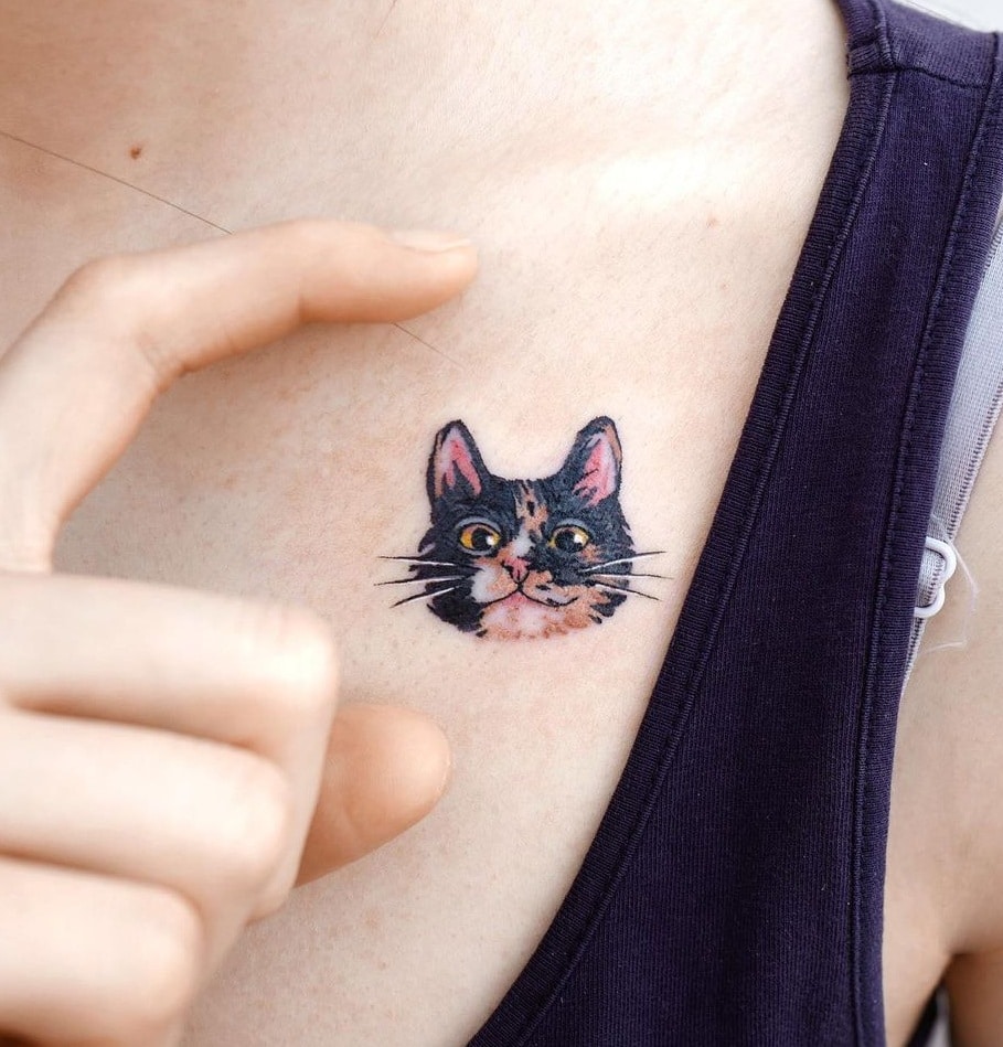 40+ Small Cat Tattoos That Are Absolutely Adorable