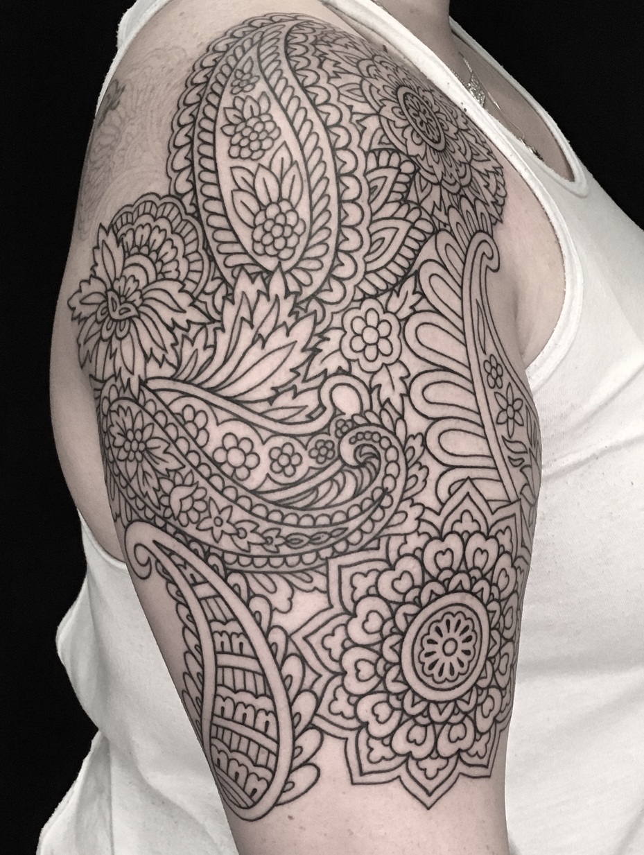 40+ Paisley Pattern Tattoos On Sleeve