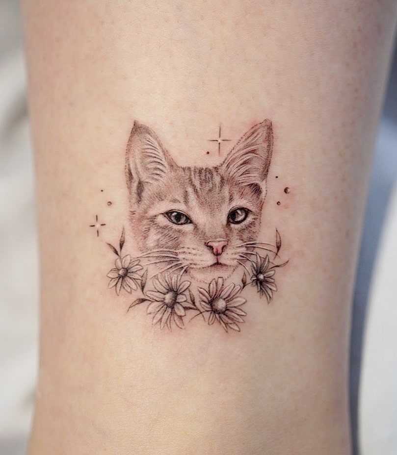Cat Tattoow with Daisies
