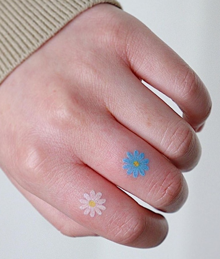 Small Daisies Tattoos