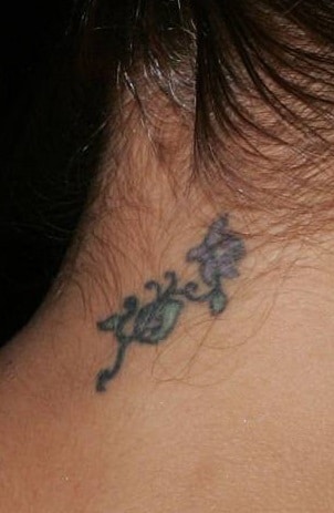 Jessica Alba Flower Tattoo