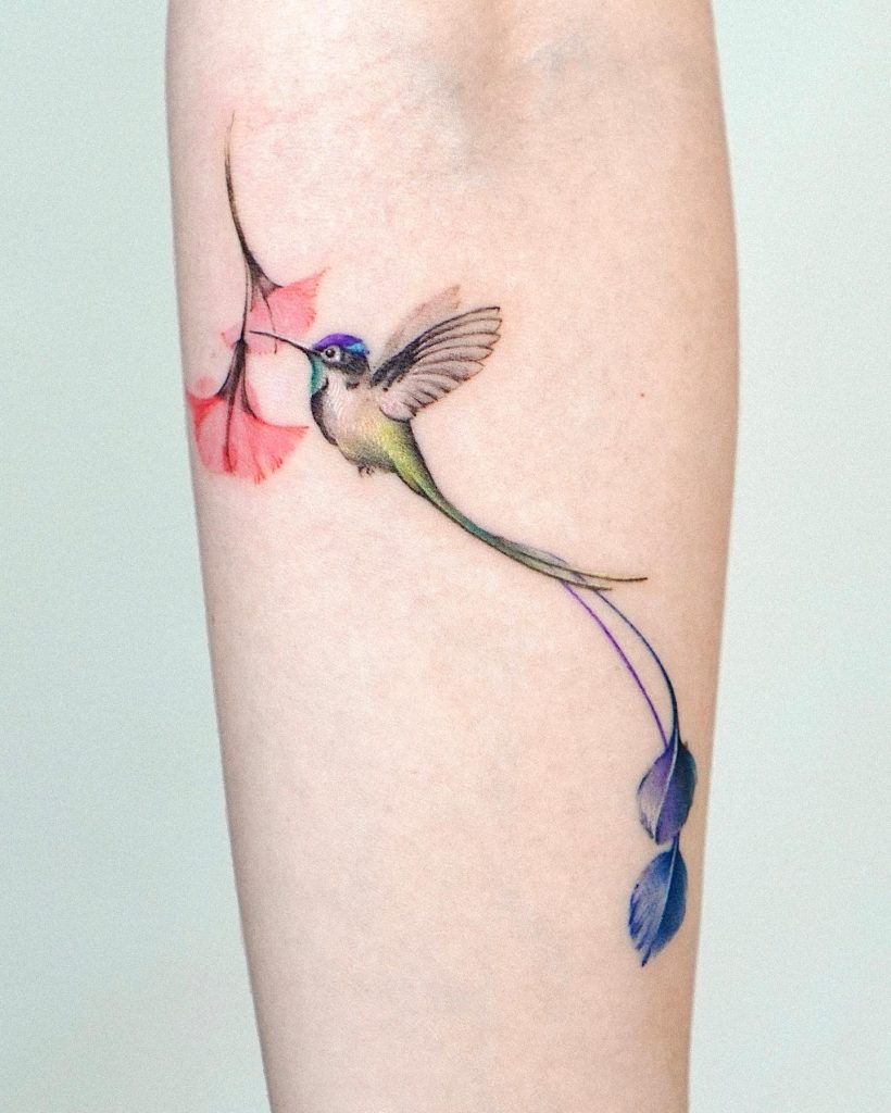 Micro-realist Hummingbird Tattoo